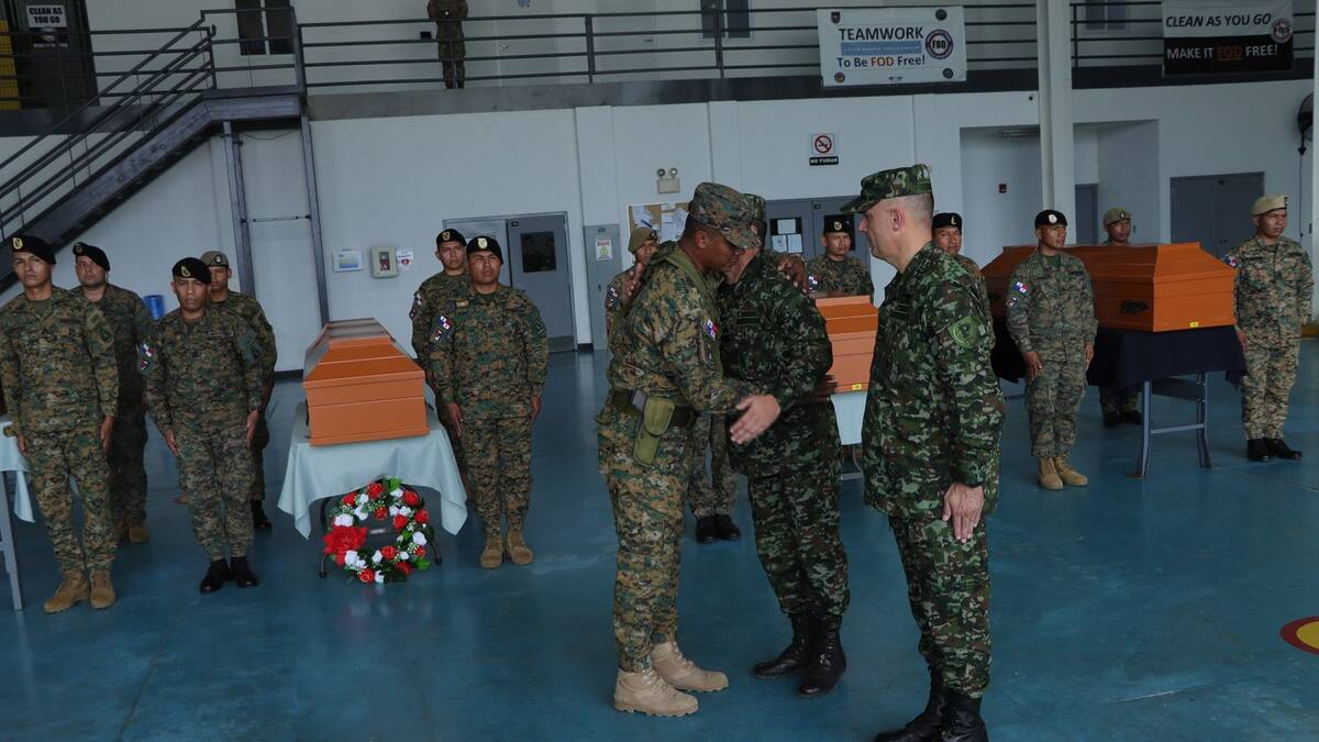 Repatrian cuerpos de militares muertos en accidente de helicóptero en frontera con Panamá