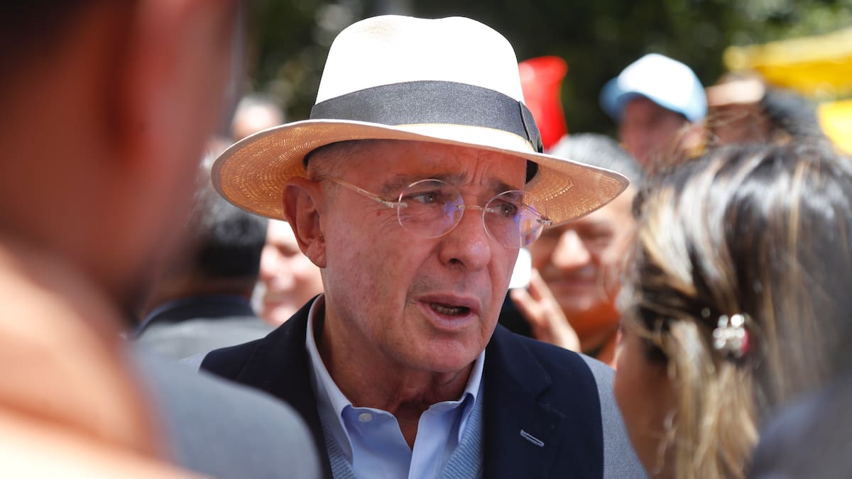 Tribunal no precluirá el delito de soborno de testigos contra Álvaro Uribe Vélez
