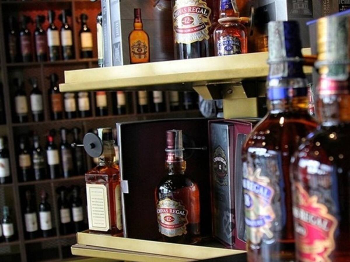 Sorprenden a 20 adultos y 21 menores de edad en una fiesta clandestina en Tunja