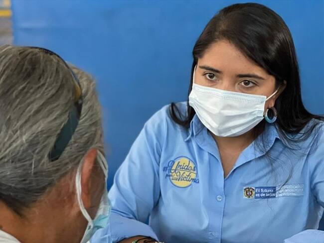 La subdirectora nacional de la Unidad para las Víctimas, Lorena Meza, lideró la jornada en Popayán . Foto: W Radio