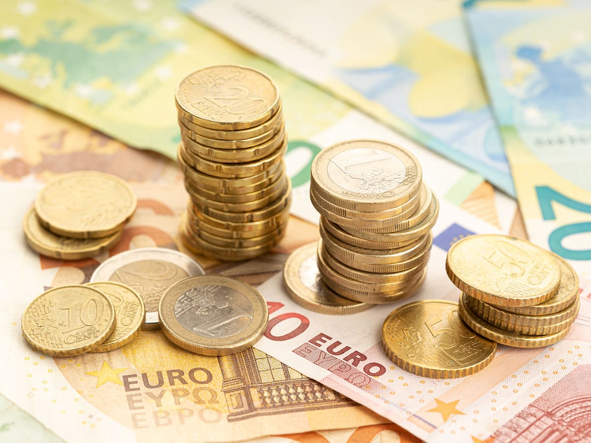 Este es el salario mínimo en España 2025: Equivale a más de 5 millones de pesos colombianos