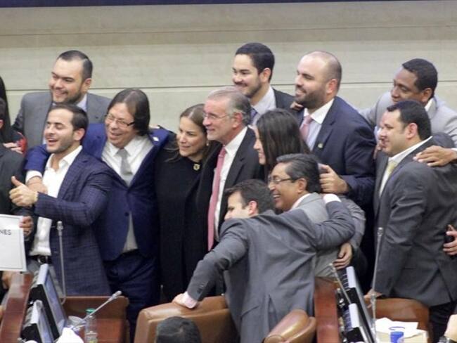 108 representantes a la Cámara aprobaron en cuarto y último debate el proyecto de Ley de Regiones. Foto: Silvana Salas