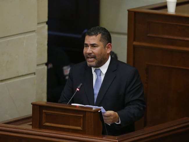 Chacón explica su propuesta de cambiar el IVA por impuesto del 8%