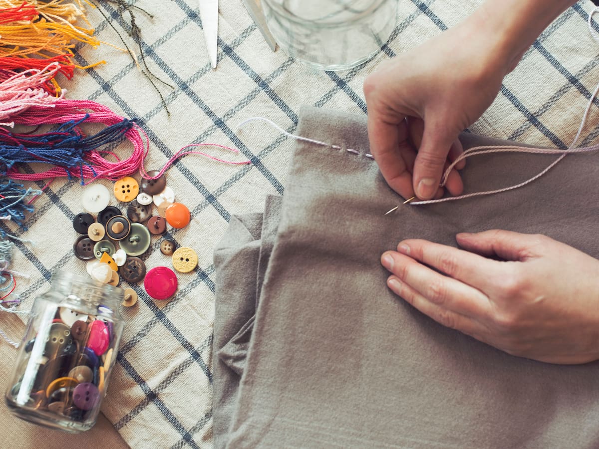 Cocer o coser: ¿hay alguna incorrecta? Esto explica Fundéu