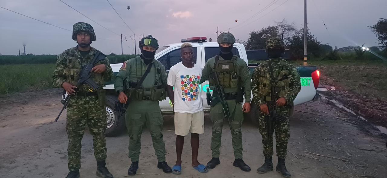 La captura se registró en zona rural del municipio de Guachené. Crédito: Ejército Nacional.