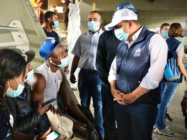 Situación de migrantes de haitianos en terminal de Cali. Foto: Cortesía Defensoría del Pueblo