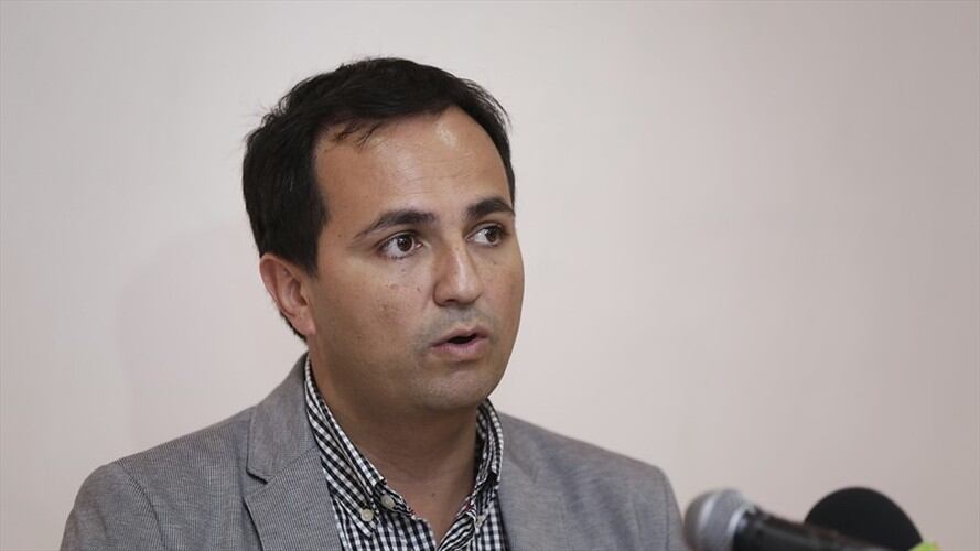 Juan Esteban Gil, director general del Invías, responde por trancones en la vía del Alto de la Línea. Foto: Colprensa