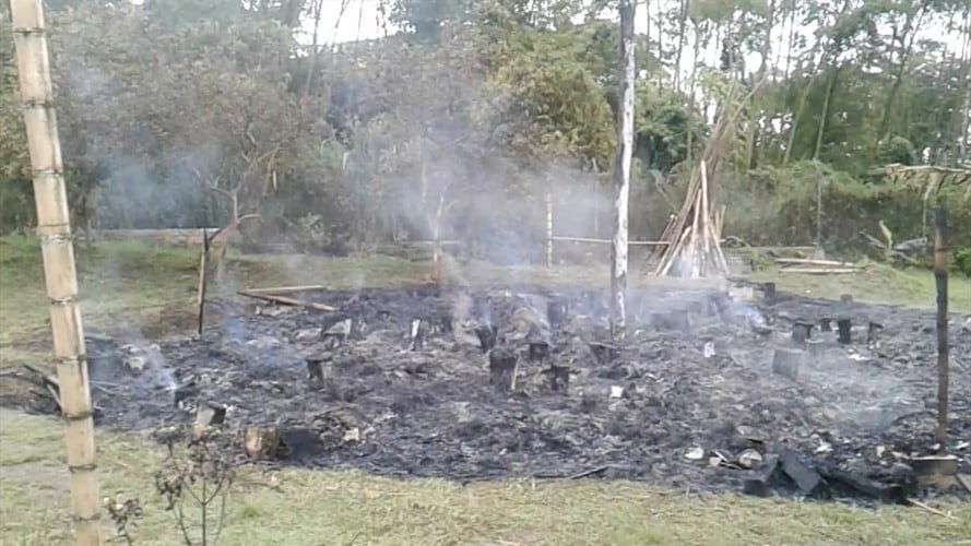 Luego del incendio la casa quedó convertida en cenizas. Foto: Cortesía