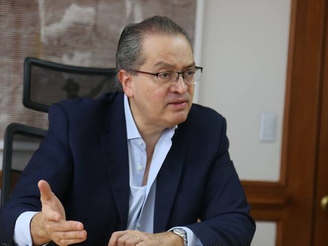 El procurador General, Fernando Carrillo, lanzó seis propuestas al Gobierno para que, dentro de la emergencia decretada, sean tenidas en cuenta. Foto: Colprensa