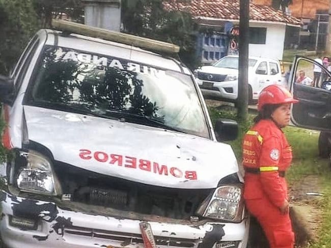 La camioneta está adscrita a los bomberos de Miranda, Cauca. Crédito: Red de Apoyo Cauca.