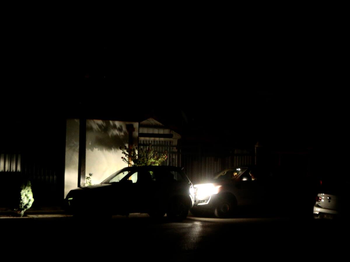 Más del 94% de los hogares afectados por el gran apagón en Chile ya tienen energía