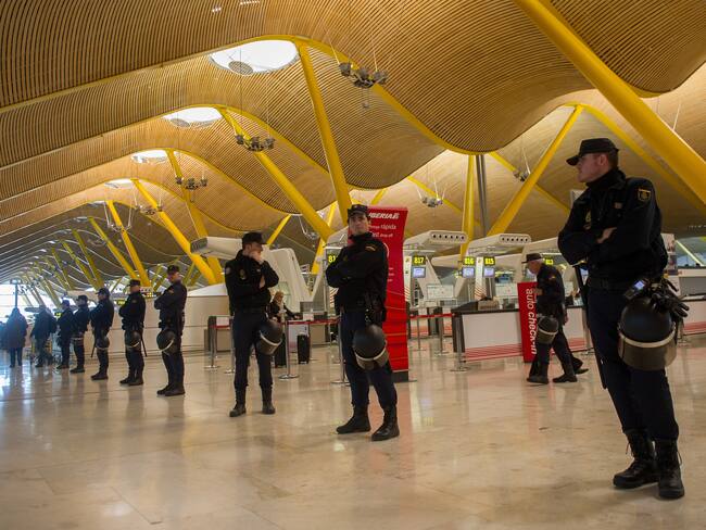 Cae una red dedicada al tráfico de cocaína a través del aeropuerto de Madrid