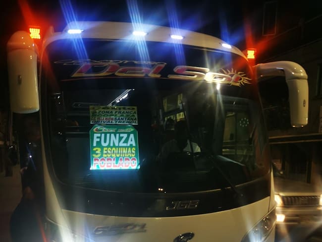 Robo masivo en Bogotá: con armas de fuego hurtan pasajeros