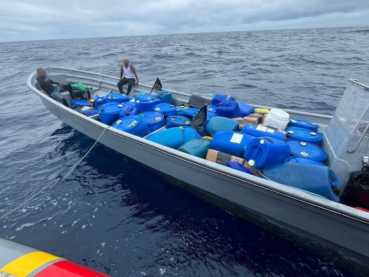 Incautaron más de 9 toneladas de cocaína tras información entregada por Armada colombiana