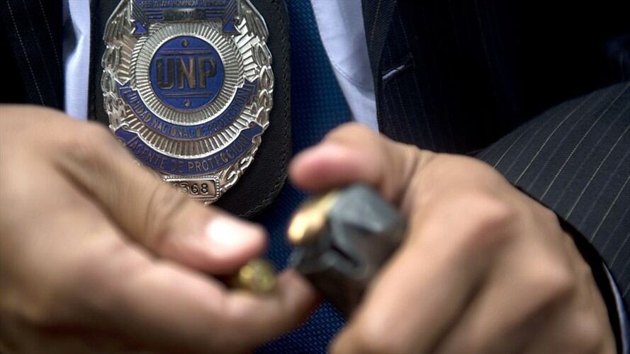 Directivos de la UNP, empresas operadoras y escoltas que prestan el servicio llegaron a un acuerdo para conjurar el paro. Foto: Getty Images