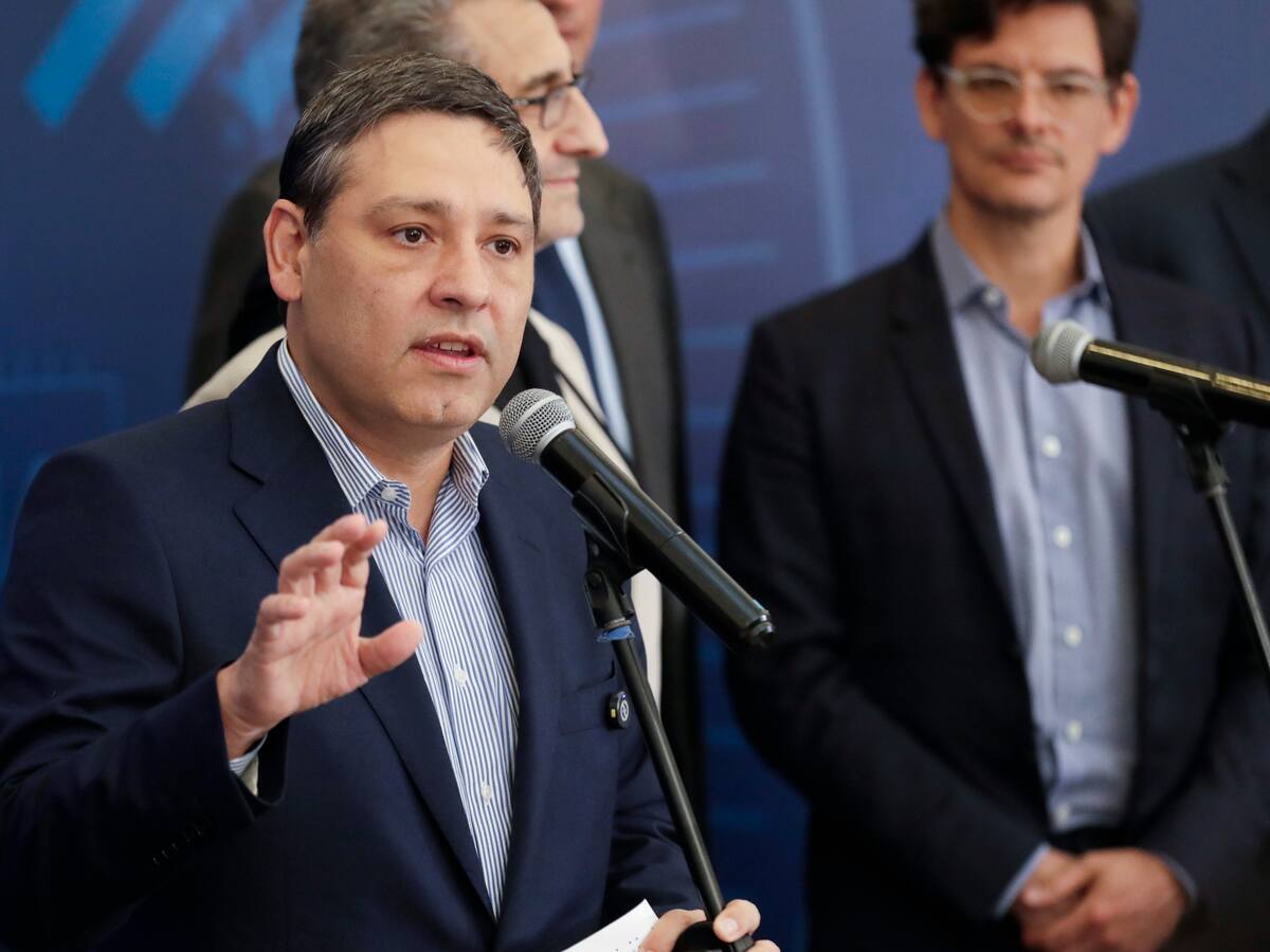 Mauricio Lizcano confirmó que será candidato a la Presidencia hacia el 2026