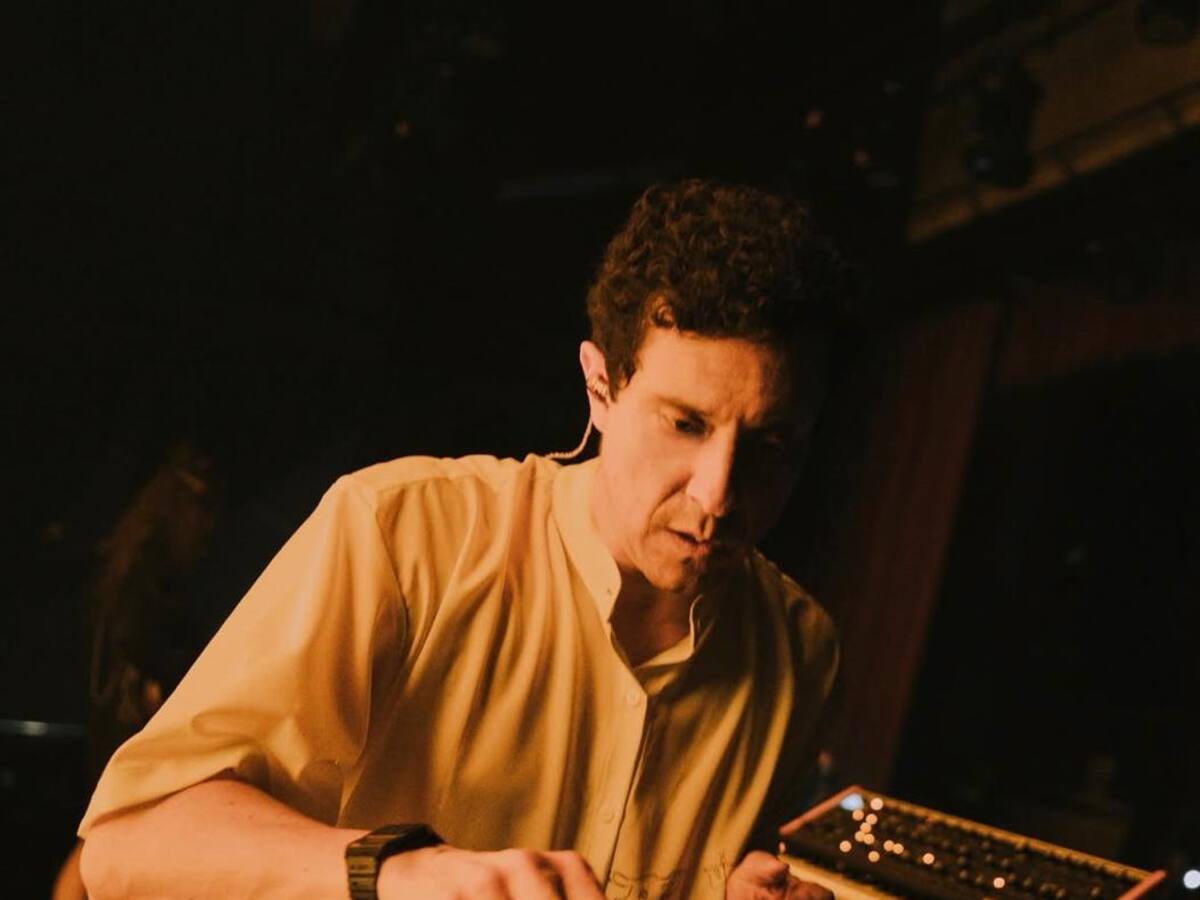 Julio Victoria culmina su gira sinfónica con 80 músicos en el Teatro Mayor de Bogotá