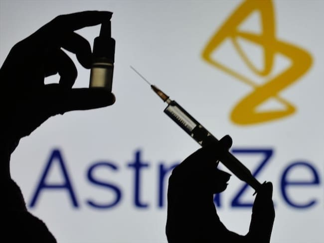 Vacuna de AstraZeneca sigue siendo viable para Colombia, dice el INVIMA