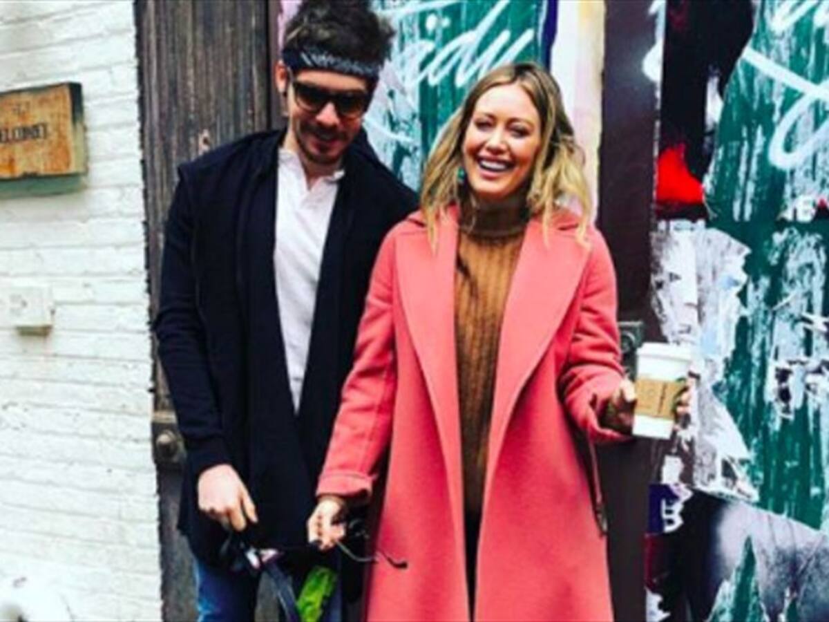 Hilary Duff le cambia la vida a una anciana perrita