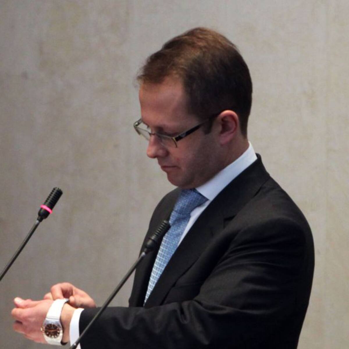 Hasta la tumba defenderé mi inocencia: exministro Andrés Felipe Arias