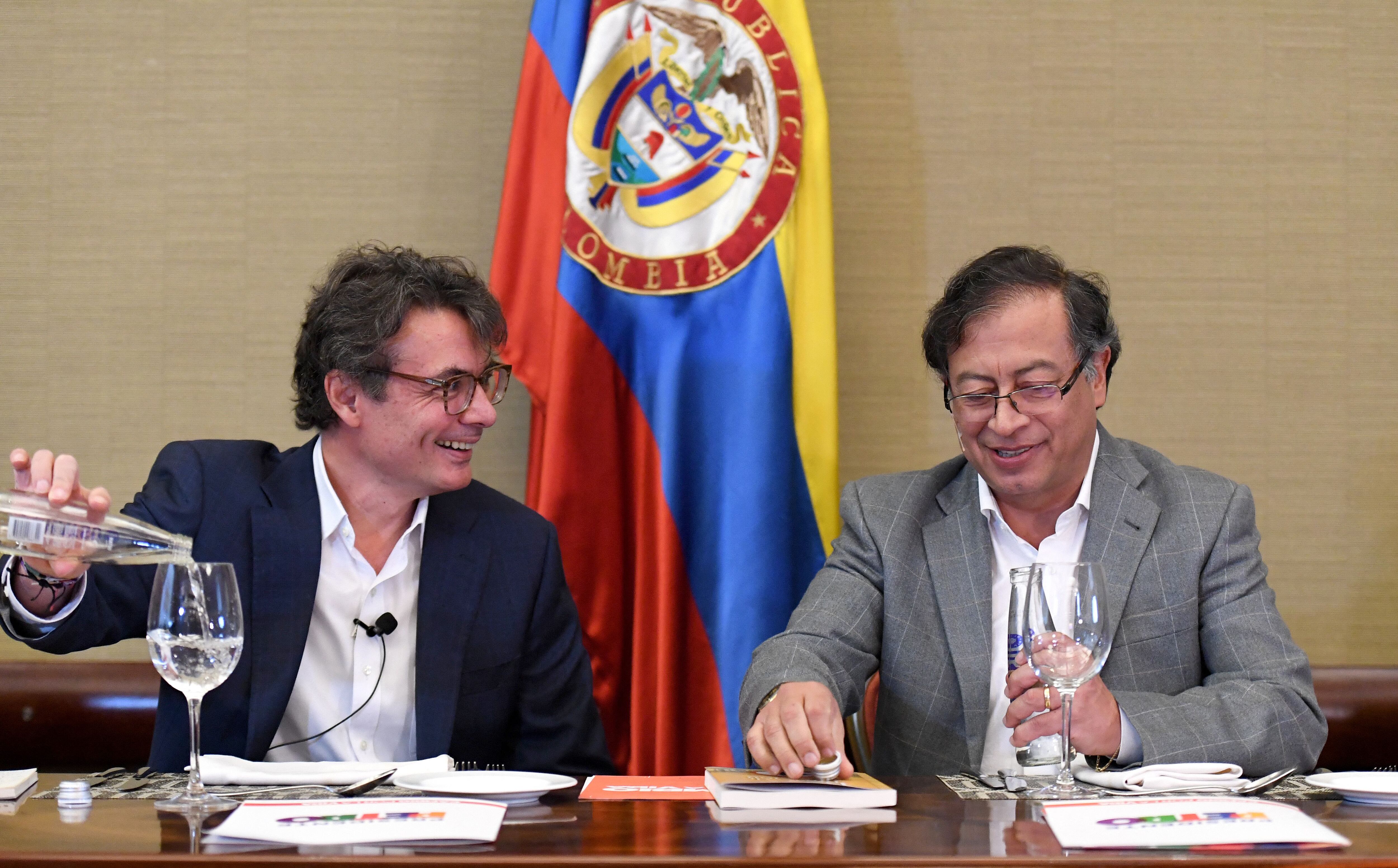 Alejandro Gaviria y Gustavo Petro | Foto: Daniel Muñoz - Getty Images