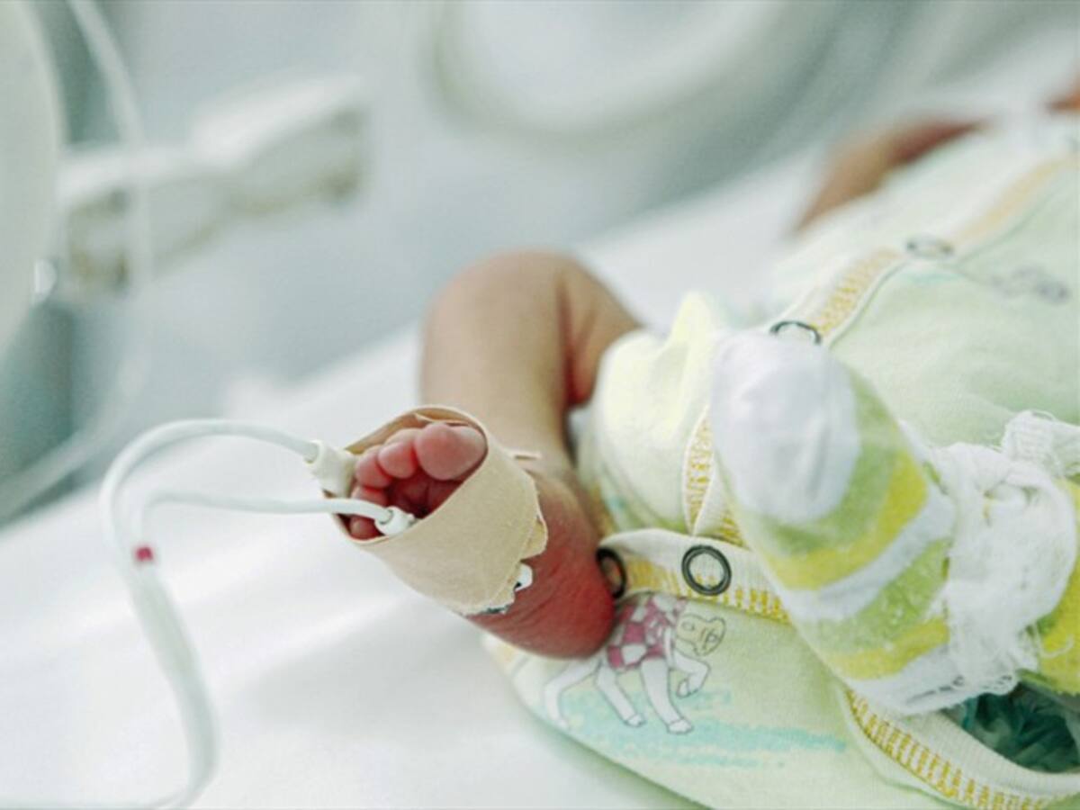 Estudio afirma que 6 millones de bebés nacieron prematuros en 2019 por la polución