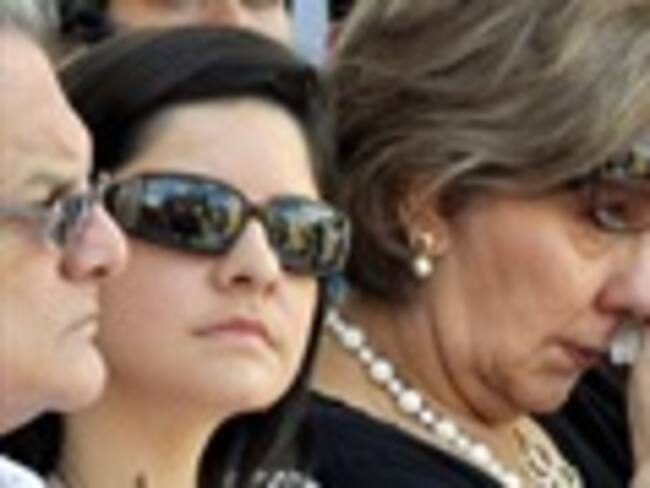 Familiares de Diputados del Valle. Foto: Colprensa.