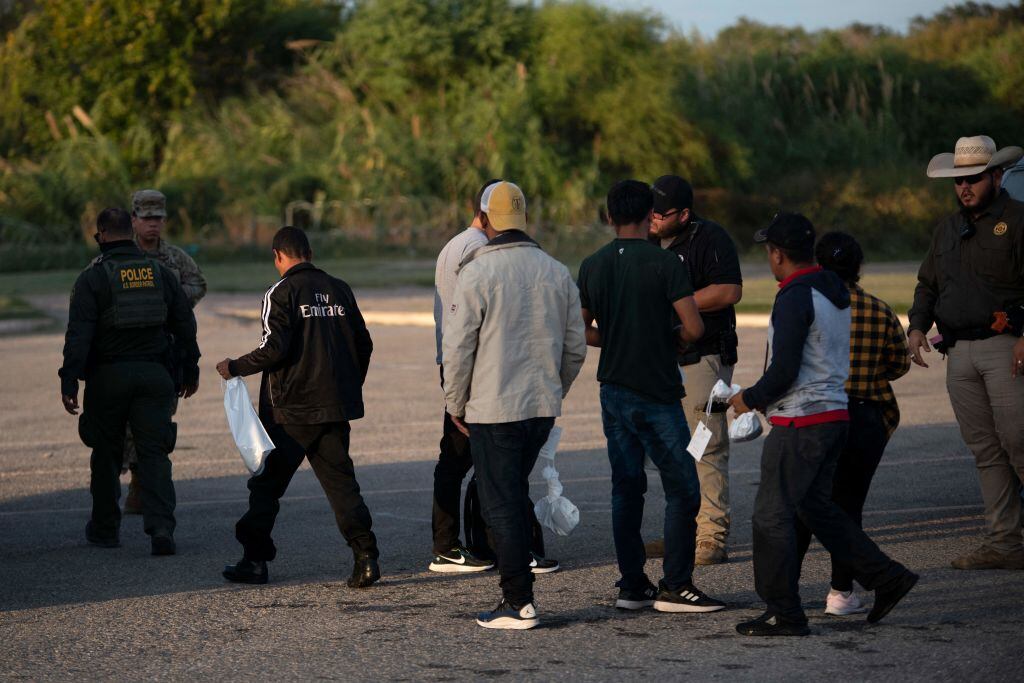 Imagen referencia migrantes (Photo by MARK FELIX/AFP /AFP via Getty Images)
