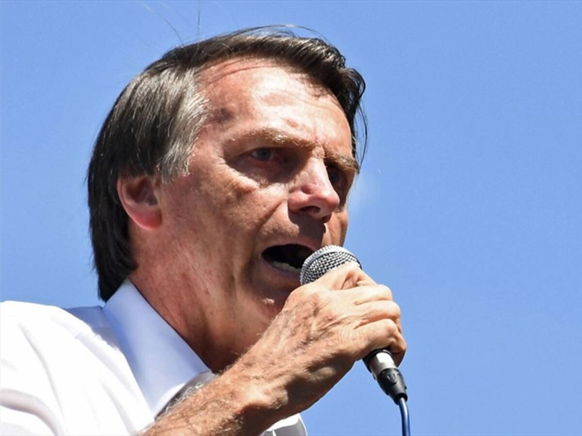 Bolsonaro dice que los colombianos dejarán Colombia tras la victoria de Petro