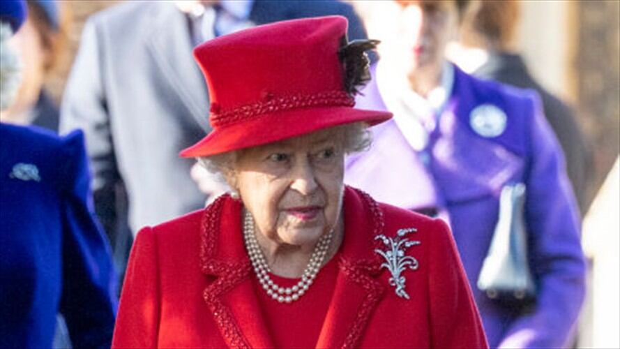 "Hubiéramos preferido que siguieran trabajando como miembros de la familia real a tiempo completo", afirmó la reina Isabel II . Foto: Getty Images