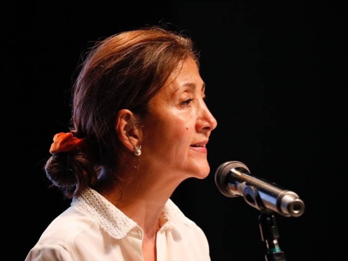 Yo necesito ver sus ojos aguados: Ingrid Betancourt cuestiona perdón de exFarc