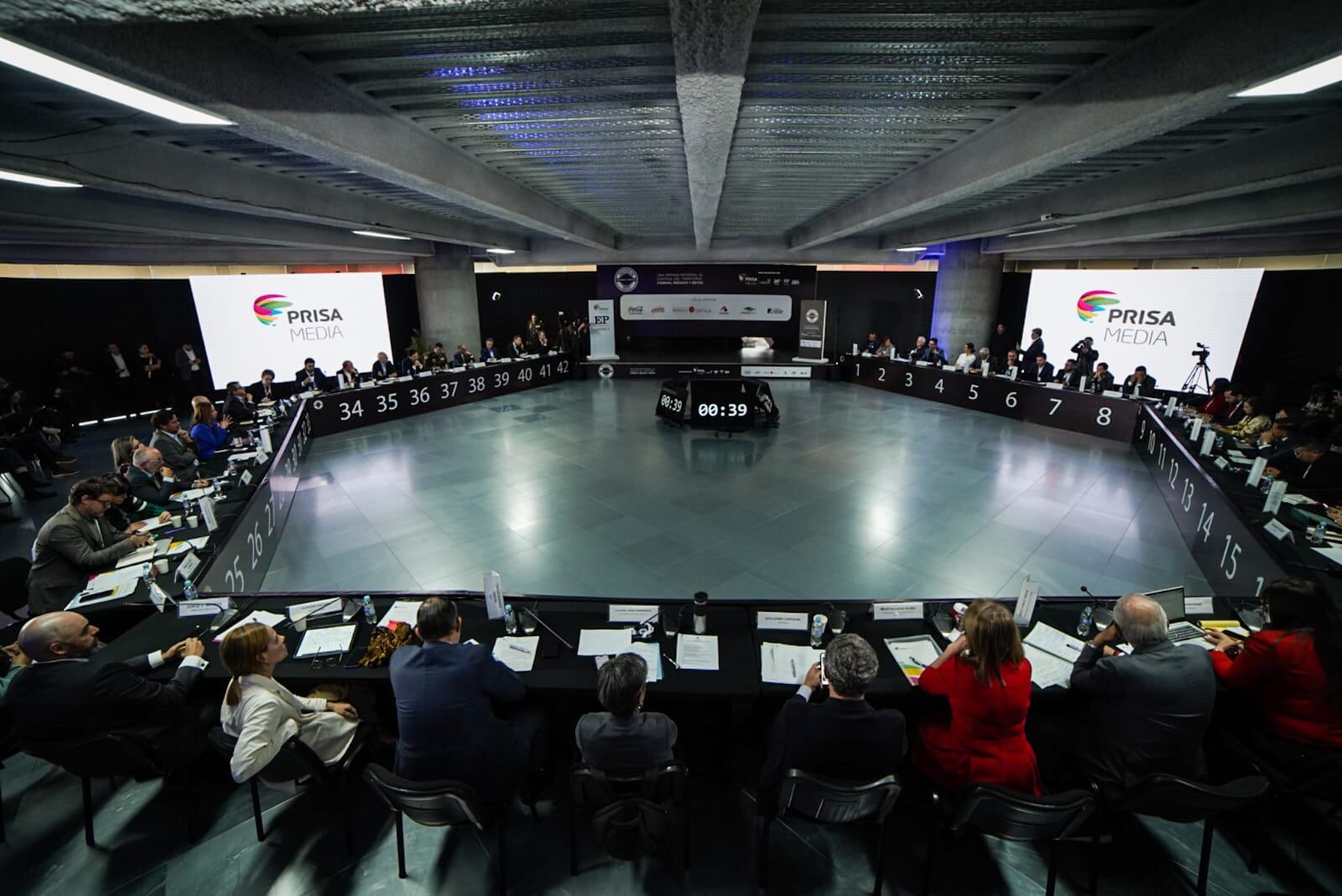 La movilidad, el transporte y la seguridad regional serán otros de los puntos claves en la conversación. | Foto: Prisa Media