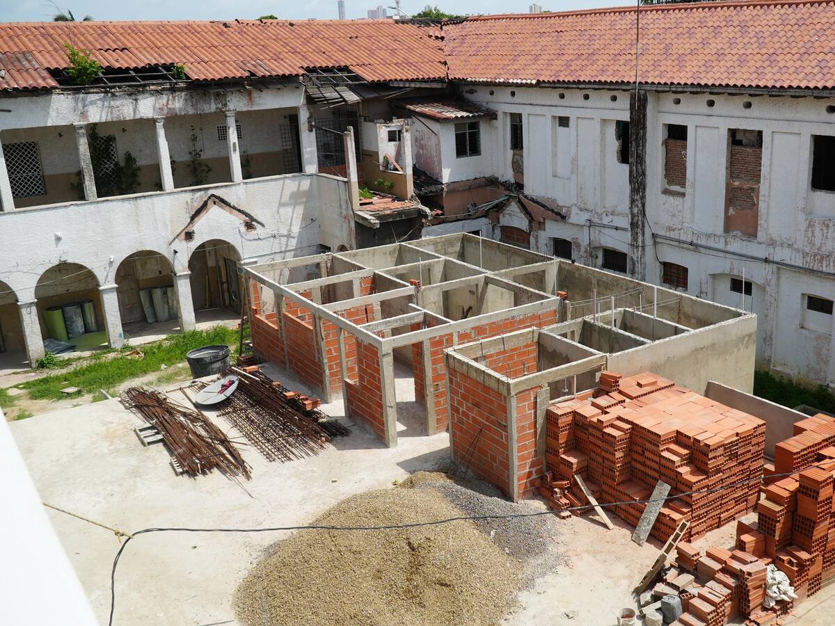 Reconstrucción del Hospital de Barranquilla genera 1.300 empleos directos