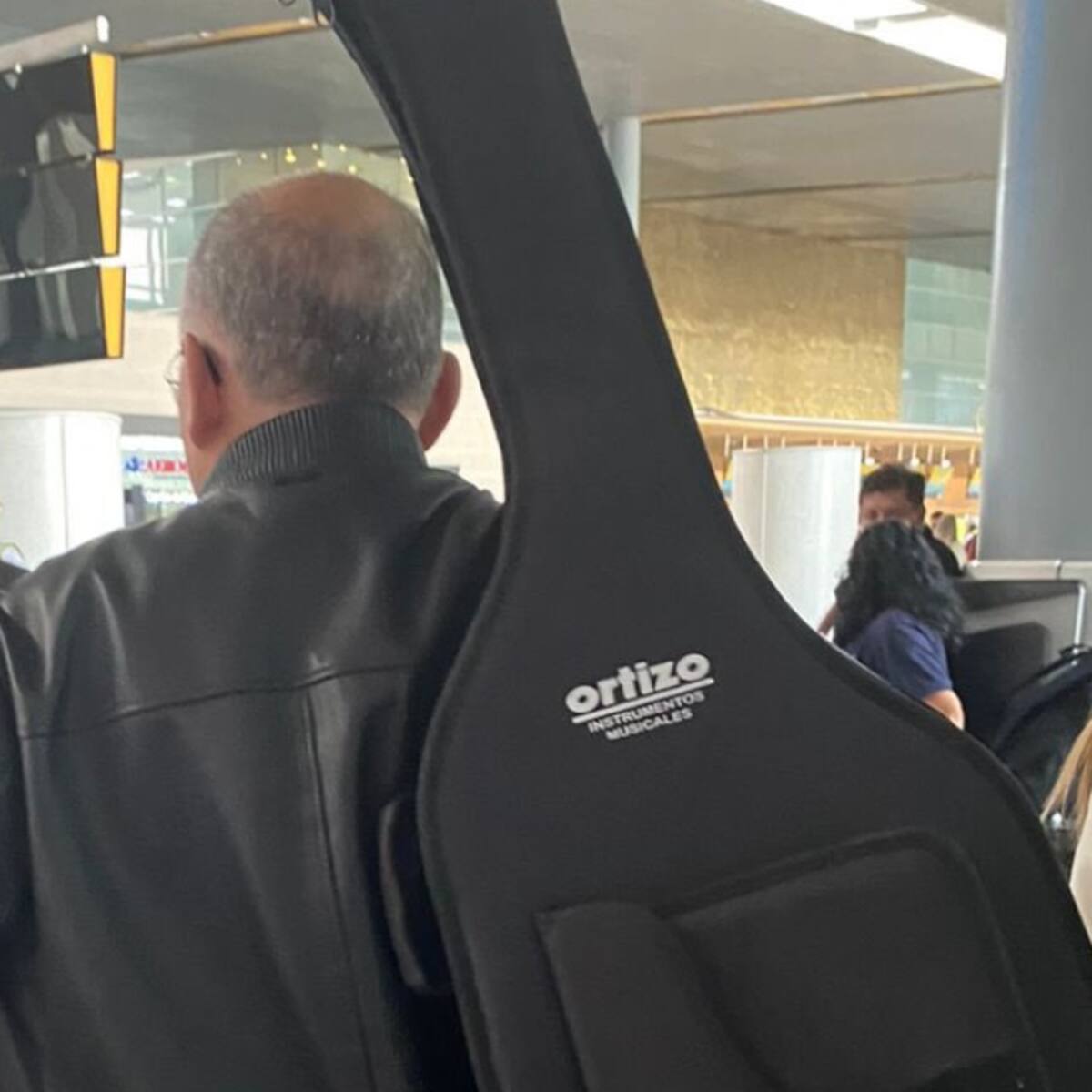 “Me siento más tranquilo”: Roy Barreras sacó a su hijo del país por amenazas