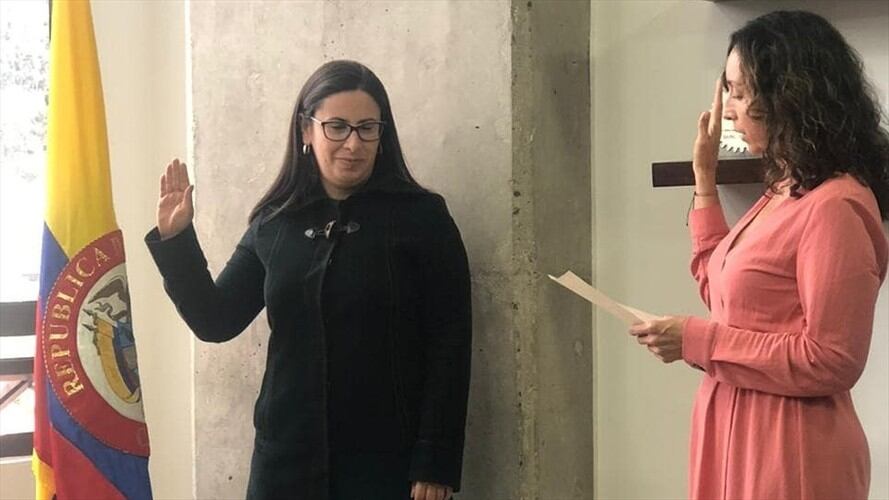 Mariana Viña Castro había sido directora de la ANTV.. Foto: Twitter CRC