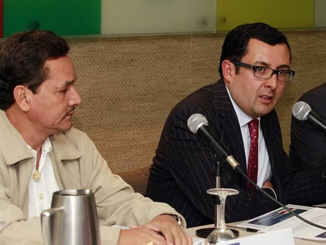 Contralor de Bogotá debe renunciar tras investigaciones en la Fiscalía: concejal Flórez