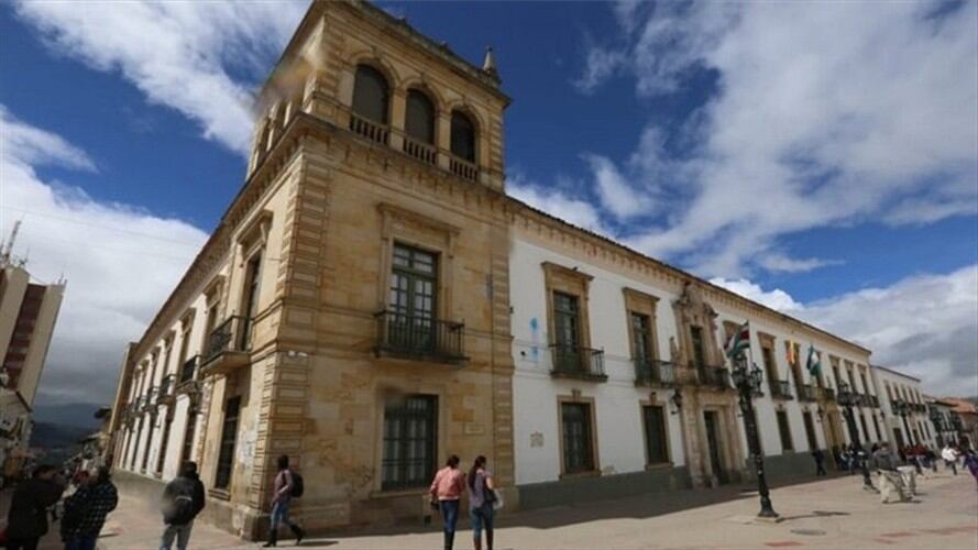 El gobernador de Boyacá, Ramiro Barragán pidió respeto por la vida y los sueños de los jóvenes.. Foto: Gobernación de Boyacá