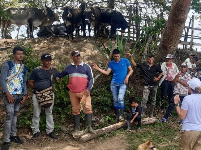 Foto: Reunión de habitantes de la zona con autoridades ambientales/ Corpamag