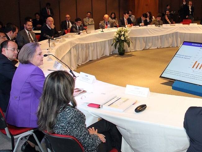 Mesa de concertación del salario mínimo. . Foto: Colprensa