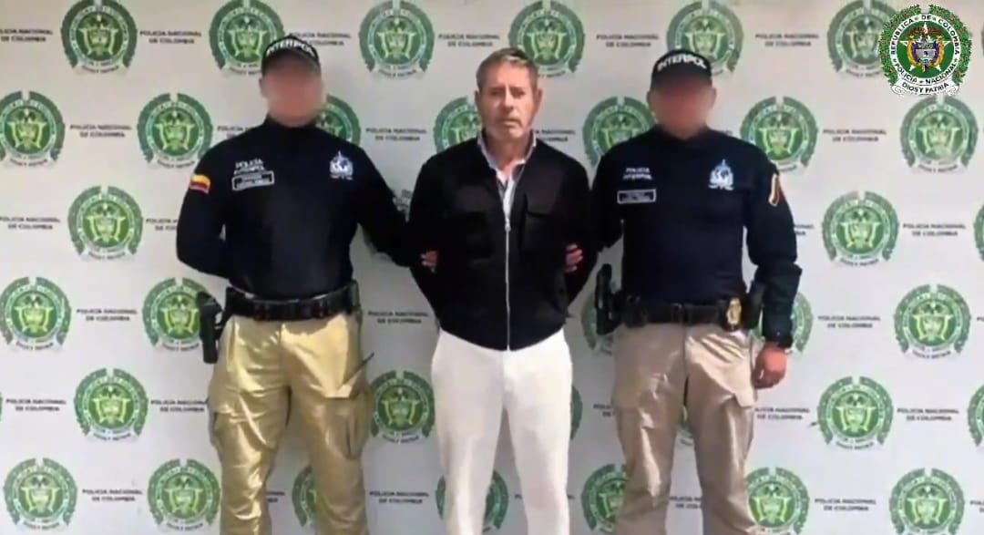 Capturan en Bogotá a alias 'Toca'. Foto: @DirectorPolicia vía X.