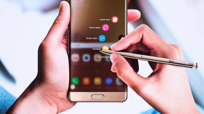 La Galaxy Note 7, que incluye el lápiz inteligente S Pen, estará a la venta a partir del 19 de agosto. Foto: BBC Mundo