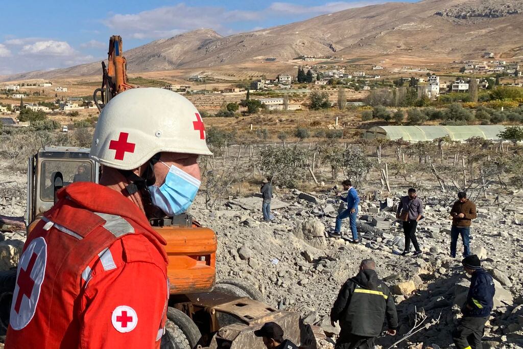 Ofertas de empleo y vacantes de la Cruz Roja en España // Foto: Getty Images