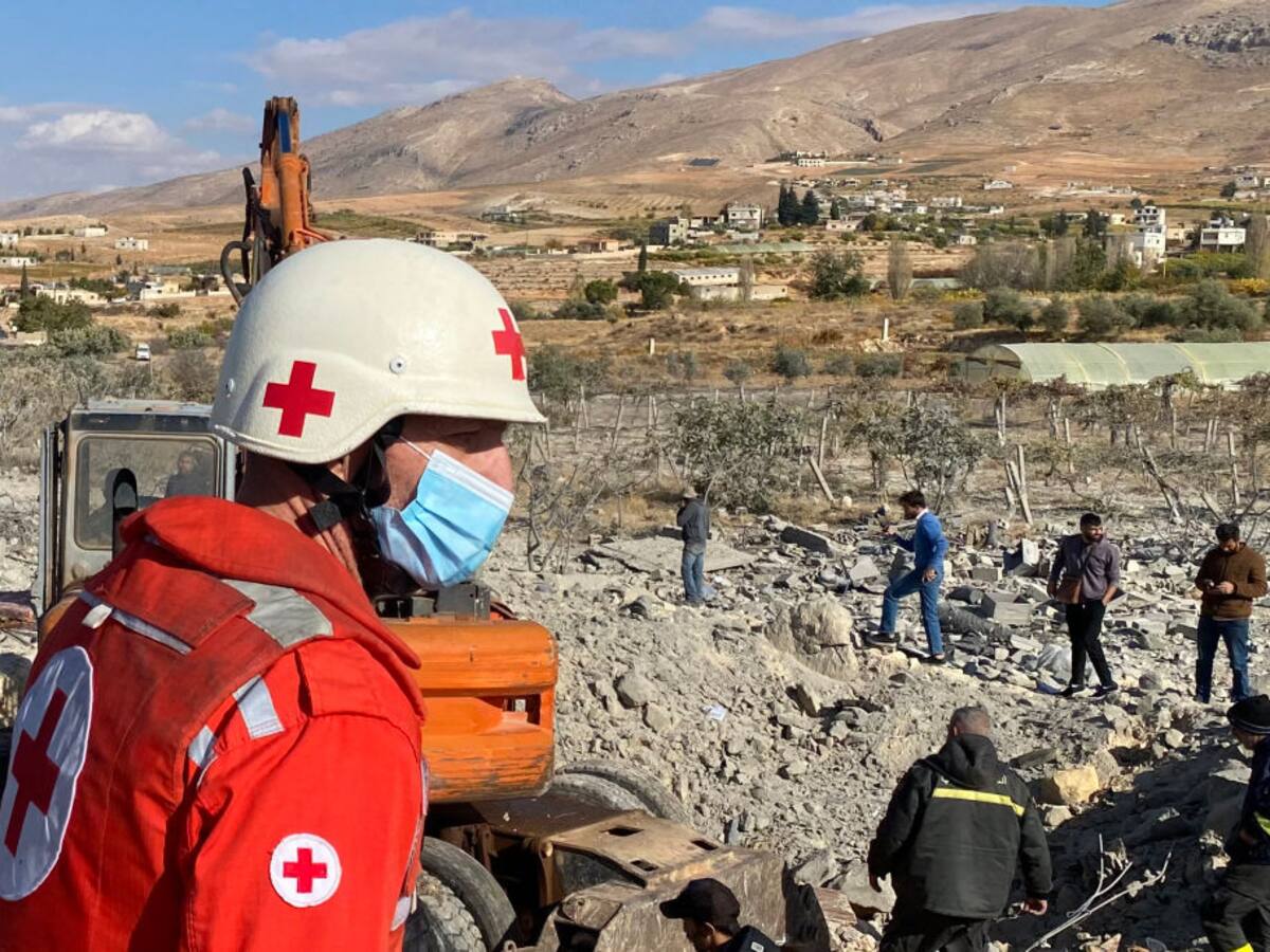 Oferta laboral en Cruz Roja España: cargos que buscan, salarios y requisitos para aplicar