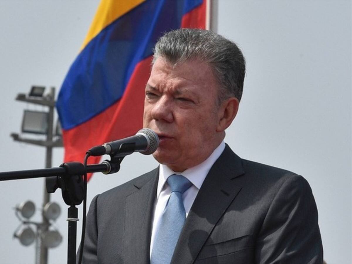 El plan para sacar a exfuncionarios de Santos de Colombia Renaciente