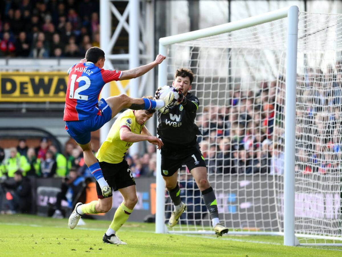 Video: Con Daniel Muñoz y Jefferson Lerma, Crystal Palace venció 3-0 al Burnley