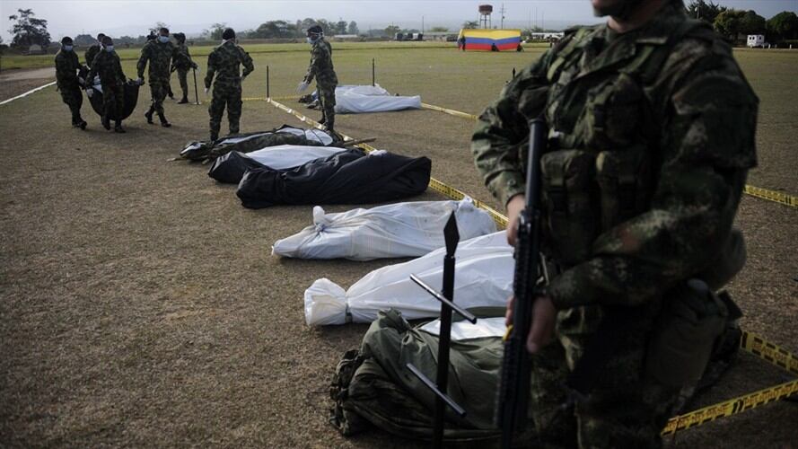 La Sala de Definición de la Jurisdicción Especial para la Paz (JEP) aceptó el sometimiento del coronel (r) Gonzalo Moreno León. Foto: Getty Images / EITAN ABRAMOVICH