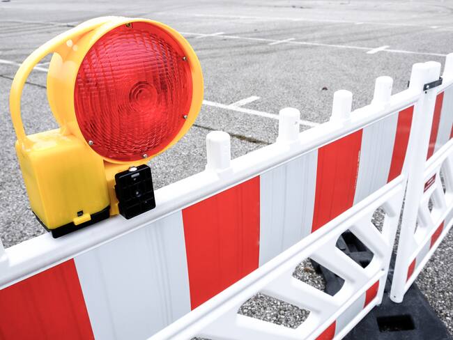 Vía cerrada imagen de referencia. Foto: Getty Images.