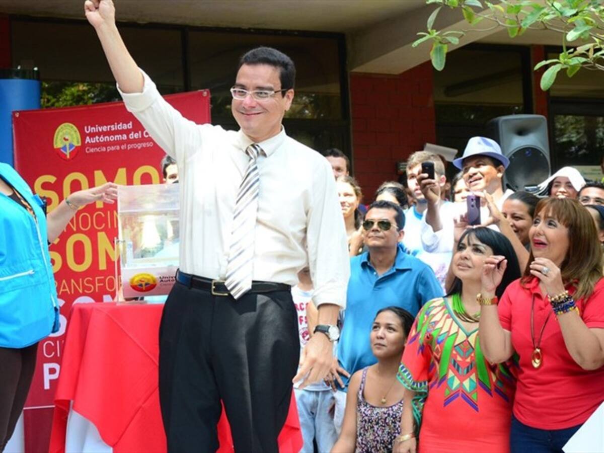 ¿Venderán la universidad Autónoma del caribe?