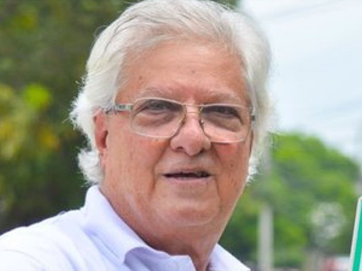 Alcalde de Soledad se entregó a las autoridades para cumplir orden de arresto por desacato