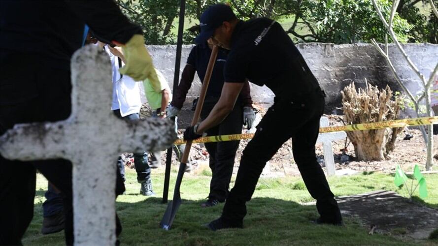 La Jurisdicción Especial para la Paz confirmó que desde el 9 de diciembre adelanta una diligencia de prospección y exhumación de por lo menos 50 cadáveres. Foto: JEP